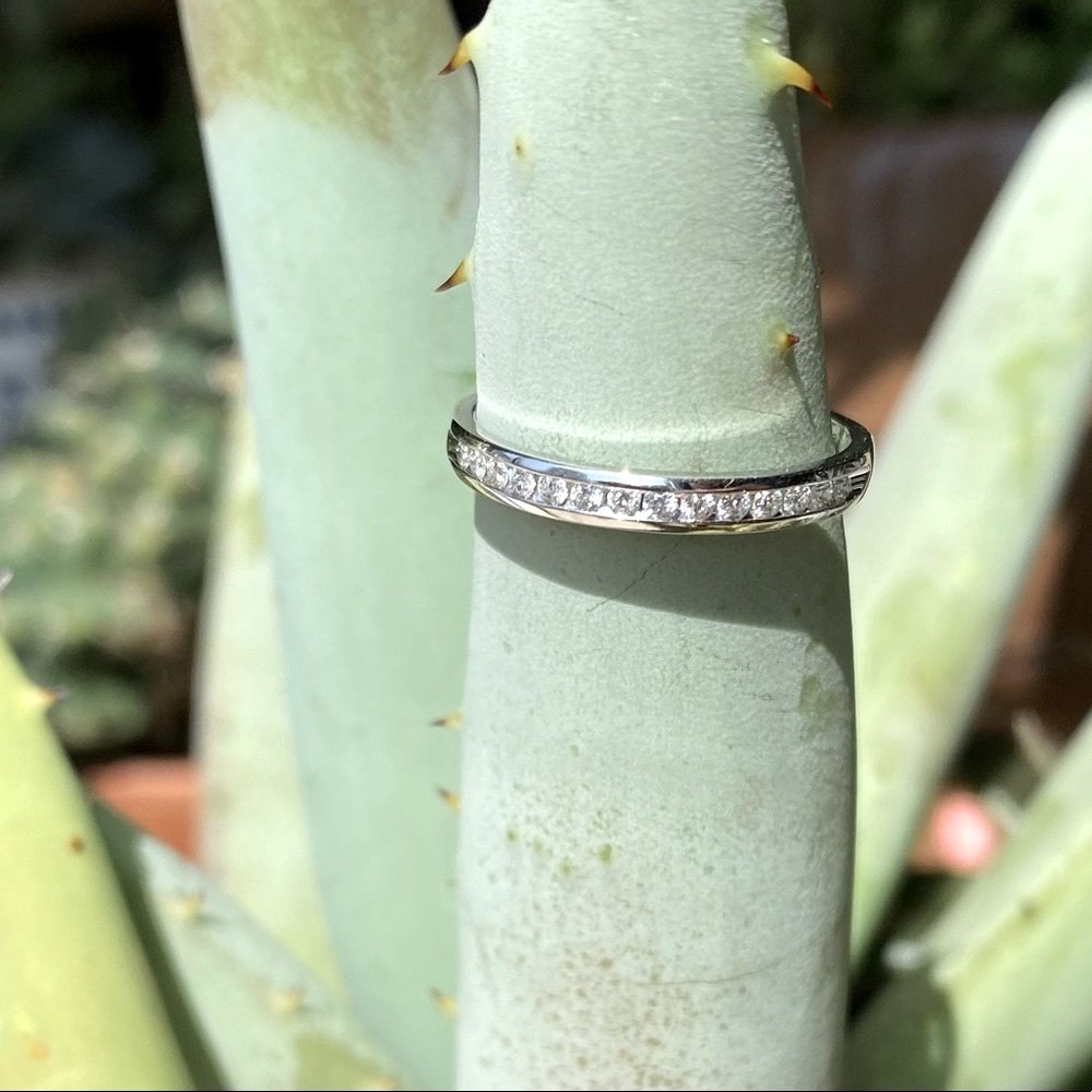 NEW Helzberg Diamond 14KW Channel Band, Engagement Wedding Ring, Bridal